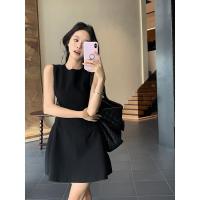 ราคา ชุดเดรสแขนกุดสีเขียวสไตล์ฝรั่งเศสสำหรับผู้หญิงเดรสสูทแบบบางเรียบหรูใส่ช่วงฤดูร้อนเดรสทรงเอเก็บเอวใส่แล้วดูผอมเพรียวเดรสสั้น (21995253663)