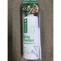 ราคา 200ML ฝาปั้มของแท้ผลิตเดือน10 2023 Smooth E Skin White Therapie Body Lotion 200ml โลชั่นเข้มข้น สมูทอีฟื้นบำรุงปัญหาผิวแห้ง แตกลาย พร้อมลดเลือนจุดด่างดำ และริ้วรอย (12865969645)