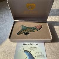 ราคา Handmade Wave Gua Sha Jasper Stone กัวซาหิน งานแฮนเมด รุ่นเวฟ กัวซา นวดหน้า หินแจสเปอร์ (22163206554)