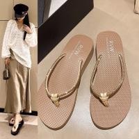 ราคา รองเท้าส้นตึก 2 นิ้ว size ปกติ 36 40 ตึกคีบเพชร ส้นตึกเปิดส้น ประดับด้วยเพชรระยับ ระหย้า เล่นแสงมากแม๊ (22442835228)