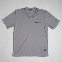 ราคา U2 MENS เสื้อยืดคอวี กระเป๋าหลอก ปักโลโก้ U2 รุ่น 7269 (19362970183)