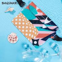 ราคา กระเป๋ากันน้ำกระเป๋าคาดเอวกันน้ำ PVC ปิดผนึกสามชั้นเหมาะสำหรับเทศกาลสงกรานต์ 250 มม 220 มม (21507001113)