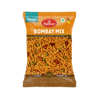 ราคา Haldirams Namkeen Bombay Mix A MILD SPICY BLEND OF CRISP NOODLES CHICKPEAS PULSE AND PEANUTS 200g BBF 22 5 2024 (22766429748)