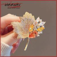 ราคา minnan เข็มกลัดใบเมเปิ้ลประดับพลอยเทียมอินเทรนด์สำหรับผู้หญิงงานแต่งงานงานเลี้ยงสีเขียวเสื้อสูทเสื้อผ้าของขวัญน่ารัก (22744097712)