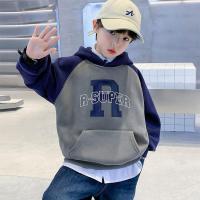 ราคา HelloBabyU เสื้อผ้าเด็ก เสื้อผ้าเด็กชาย เสื้อตัวบนสำหรับเด็กชายวัยกลางคนและวัยโต เสื้อฮู้ดเด็กชาย เสื้อยืดแขนยาวพิมพ์ลายตัวอักษรเรียบง่าย เสื้อตัวบนที่นุ่มสบาย (22497172070)