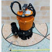 ราคา PIONEER ปั๊มน้ำแช่ 2 นิ้ว x 400 วัตต์ รุ่น PM 400 ของแท้ 100 ราคาถูก ปั๊มแช่ SUBMERSIBLE PUMP ตัวปั๊มเป็นเหล็กหล่อที่มีคุณภาพดี ไม่เป็นสนิม (18775171117)