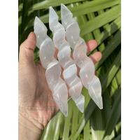 ราคา เซเลนไนต์5 5นิ้ว ไม้กายสิทธิ์ เซเลไนต์แบบเกลียวแท่งหินควอตซ์ คริสตัลรักษา คริสตัลป้องกัน ลบพลังงาน ซีลีไนต์สีขาว (21540618642)