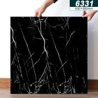 ราคา 2024ถูกที่สุด กระเบื้องยาง กระเบื้องยางลายหินอ่อน 60x60cm หนา 2 มม กันลื่น ทนต่อการสึกหรอ มีกาวในตัว แผ่นปูพื้น ปาเก้ลายไม้ แผ่นปูพื้น ปูพื้นห้องนอน กระเบื้องปูพื้น Floor Sticker (21945525234)