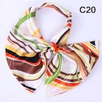 ราคา ฤดูใบไม้ผลิและฤดูใบไม้ร่วงธุรกิจผู้หญิงผ้าพันคอสี่เหลี่ยมเล็ก Magic Tricolor ผ้าพันคอผ้าไหมสําหรับการธนาคารและโทรคมนาคมอุปกรณ์เสริมตู้เสื้อผ้าอเนกประสงค์ (22700569688)