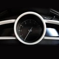 ราคา แผงครอบตกแต่งหน้าปัดเรือนไมล์ MAZDA2 รุ่นปี 2019 ปัจจุบัน White Carbon (9572193274)