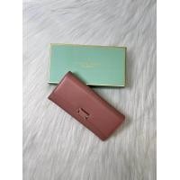 ราคา กระเป๋าสตางค์ใบยาว CLASSIC MODERN กระเป๋าสตางค์ใบใหญ่ 3พับ กระเป๋าสตางค์ยาวของผู้หญิง พร้อมกล่อง 5601 144 (21544343792)