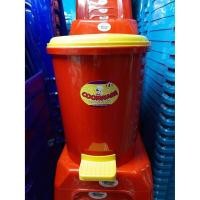 ราคา ถังขยะ cookware 18 ลิตร สูง 40 ซม สีแดง ถังขยะขาเหยียบกลมใหญ่ No 401 มีถังหูหิ้วด้านใน ถังขยะขาเหยียบมีฝาปิด ถังขยะมีฝาปิดแบบเหยียบ (11685206291)