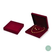 ราคา กล่องกำมะหยี่ทรงสี่เหลี่ยมสีเลือดหมู ใส่ชุดเครื่องประดับ สร้อย แหวน กำไล ต่างหู ใส่เครื่องประดับได้หลากหลาย สินค้าพร้อมส่ง (21452230763)