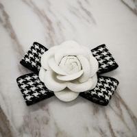 ราคา Houndstooth CC Camellia อุปกรณ์เสริมเข็มกลัดมุกเคสโทรศัพท์พวงมาลัยรถยนต์อุปกรณ์เคลื่อนที่ Feilei55417652ขนาดเล็กอุปกรณ์เสริมหมวก (20238347640)