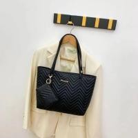 ราคา กระเป๋าแฟชั่น สะพายไหล่ผู้หญิง ทรงช็อปปิ้ง ใบใหญ่ใส่ของได้จุใจ หนังนิ่ม PU มีใบเล็กแถมไปด้วย (21624714196)