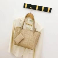 ราคา กระเป๋าแฟชั่น สะพายไหล่ผู้หญิง ทรงช็อปปิ้ง ใบใหญ่ใส่ของได้จุใจ หนังนิ่ม PU มีใบเล็กแถมไปด้วย (21624714199)