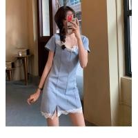 ราคา ชุดเดรสผ่าข้างผ้ายืดพิมพ์ลายเนื้อนิ้มประดับด้วยผ้าลูกไม้ แขนสั้น และมีแขนยาวแยกชิ้นเป็นได้2สไตล์ (18305444585)