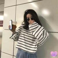 ราคา MYF มาใหม่ เสื้อยืดคอกลมแขนยาวลายริ้ว ผ้าสกูบ้ายืด ทรงโอเวอร์ไซส์ 2 สี มีไซส์ (10128500279)