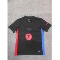 ราคา ชุดฟุตบอลแขนสั้นผู้ชายจากเอซีมิลาน นําเสนอ Roman Yuvan Nekas และ Juan Carlos Mendoza (22503705903)
