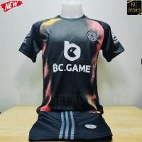 ราคา ชุดกีฬา เลสเตอร์ ซิตี้ ปี 2025 แขนสั้น ชุดผู้ใหญ่ใหม่ล่าสุด มีไซส์ M 3XL เป็นเสื้อพร้อมกางเกง (22812471574)