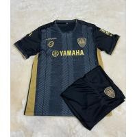 ราคา ชุดฟุตบบอล เมืองทอง รุ่นใหม่ลา่าสุด 2023 24 ซื้อครั้งเดียว เสื้อ กางเกง (22875223158)