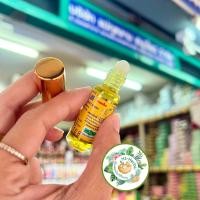 ราคา น้ำมันเหลืองสมุนไพร ตราดอกบัว 9 ดอก Thai Chinese Herbal Yellow Oil Zingiber Cassumunar Extract Dok Bua 9 Dok Brand (22205203822)