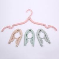 ราคา BB ไม้แขวนเสื้อพับได้ พับได้ คละสี ขนาดพกพา สีพาสเทล (21960894015)