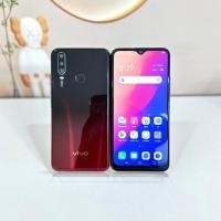 ราคา มือถือรุ่น วีโว่ วาย12 หน้าจอ6 3นิ้ว แอนดรอยด์9 แรม3รอม32 เเบตเตอรี่5000มิลลิแอมป์ สภาพสวยพร้อมใช้งาน ฟรีชุดชาร์จ (22917082057)