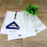 ราคา ถุงผ้าสปันบอนด์ หน้าใส มีซิป แบบมีหูหิ้ว P190 แพ็คละ 50 ใบ PackingDD (9407823582)