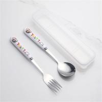 ราคา Sanrio ชุดเครื่องใช้บนโต๊ะอาหารลายการ์ตูนสำหรับเด็กชุดสองชิ้นลาย Hello Kitty ประกอบด้วยช้อนส้อมทนทานหนาของขวัญสำหรับเด็กปลอดสารพิษเครื่องครัวประจำวัน (22586042154)