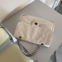 ราคา กระเป๋าสะพายไหล่สายโซ่หนัง รุ่น Vi191 หนังPUนิ่ม มันเงา สายโซ่ ใบใหญ่ จุของได้เยอะ 3สี ดำ น้ำตาล ครีม (19794499601)