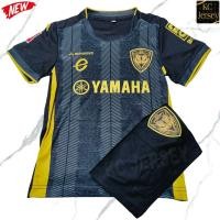 ราคา ชุดกีฬาเด็ก ทีม เมืองทอง ยูไนเต็ด ครบชุดเสื้อ กางเกง รุ่นใหม่ล่าสุด ปี 2024 25 มีไซส์ 14 30 (22879730003)