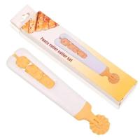 ราคา เครื่องมือลูกกลิ้งพลาสติกแบบลูกกลิ้งสำหรับอบพิซซ่าแบบ4 In 1ลูกกลิ้งตัดทำเส้นตาข่ายสำหรับแป้งพายสำหรับแป้งขอบหยักอุปกรณ์ครัว (22637276173)