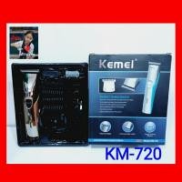 ราคา cholly shop สุ่มสีนะคะ KEMEI KM 418KM 719KM 720KM 723KM 725KM 721KM 240 ปัตตาเลี่ยนตัดผม แบตเตอเลี่ยนตัดผม ปัตตาเลี่ยนไร้สาย (8073320499)