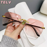 ราคา TELV แว่นตาแฟชั่นไล่ระดับสีสำหรับผู้หญิงแว่นกันแดดป้องกันรังสียูวีแว่นตาไร้กรอบทรงสี่เหลี่ยมเรียบง่ายสำหรับผู้หญิง (22569364062)