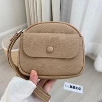 ราคา Pierre loues กระเป๋าสตางค์ใบสั้น มีสายคล้องมือหนังPUนิ่ม (22567076174)