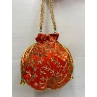 ราคา พร้อมส่ง Indian Potli Bag กระเป๋าคล้องมืออินเดีย กระเป๋าลายปัก Embroidery Bag (22878404994)