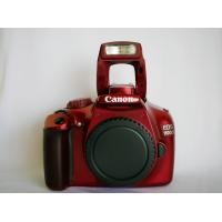 ราคา Canon EOS 1100D Kiss X50 Rebel T3 DSLR ตัวกล้อง เริ่มจากเซ็นเซอร์รับภาพ 12MP CMOS sensor และหน่วยประมวลผลภาพชุดใหม่ DIGIC 4 ถ่ายวิดีโอ HD ได้ และเพิ่มจุดโฟกัสอัตโนมัติเป็น 9จุด ซึ่งปกติจะมีเฉพาะในรุ่น