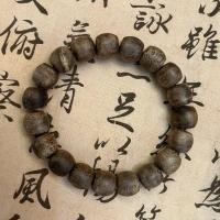 ราคา Green Qi Nan Pan Play Mens Agarwood Bracelet Drum Bead Chess Nan Womens Bracelet Buddha Beads Rosary Wen Play Single Circle Retro Style (21034626786)