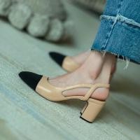 ราคา Taobao รองเท้าแตะหนังแท้สไตล์ชาแนล รองเท้าแตะส้นแบน รองเท้าคัชชูหัวปิดส้นหนาสไตล์ชาเนล828 (20639326207)