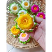 ราคา ดอกบัวหลวงราชินี เหรียญโปรยทาน ตัวเปล่าชุด10ดอก ริบบิ้นกากเพชร (22607486149)