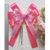 ราคา โบว์สำเร็จรูป ผ้าซาติน และผ้าต่วน ขนาดกว้าง 13ซม ยาว20 ซม ราคา 16บาท 1ชิ้น ขนาดริบบิ้นที่ใช้2 5ซม ริบบินประดับ2 5ซม และริบบิ้นลายสก็อต1 2ซม (21450260254)