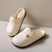 ราคา ผักกาดหอมใหม่ผู้หญิงรองเท้าแตะครึ่งเปิดฤดูร้อนส้นแบนสบาย PVC เส้นใยเคมีรองเท้าเหมาะสําหรับสวมใส่กลางแจ้งและสไตล์พักผ่อน (22694499319)