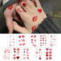 ราคา สติ๊กเกอร์รอยสักริมฝีปากรูปดอกกุหลาบสีแดงไมโครบีรอยสักชั่วคราวเอสวันวาเลนไทน์เลิฟหัวใจริมฝีปากกุหลาบรอยสักชั่วคราวรูปลอกศิลปะร่างกายสติกเกอร์รอยสักกันน้ำสำหรับวันเกิดเซ็ต10ชิ้น (22960466834)
