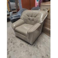 ราคา โซฟา ตัวยาว3 ที่นั่ง หนังนิ่ม นุ่มสบาย (16590804325)