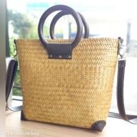 ราคา M กระเป๋ากระจูดสาน บุผ้า ซิบ 2ช่องเหรียญ สายสะพาย ปาก12x9นิ้ว size M หูไม้ กลม (7582353020)