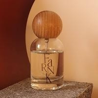 ราคา FRANK EAU DE PARFUM EDP น้ำหอมสำหรับฉีดตัว เข้มข้นติดทนนาน (21837420468)