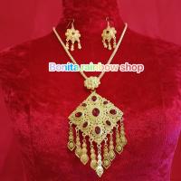 ราคา สร้อยคอพร้อมต่างหู เครื่องประดับชุดไทย ต่างหูแบบเจาะ งานประดับพลอยแดง รุ่น F00854 (22345408457)