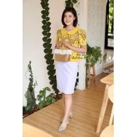 ราคา เสื้อพื้นเมืองหญิง ผ้าฝ้ายพื้นเมือง สีเหลืองลายไทยลายขอ (20569440246)