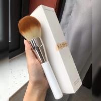 ราคา แปรงปัดแป้งฝุ่นลาแมร์ ช่วยกระจายเนื้อแป้งได้อย่างสม่ำเสมอ สามารถเพิ่มระดับการปกปิดได้ตามต้องการ (22163151678)